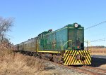 The 304 leads the passenger photo charter special alongside Swedesboro Rd while it approaches the Point Airy Rd xing